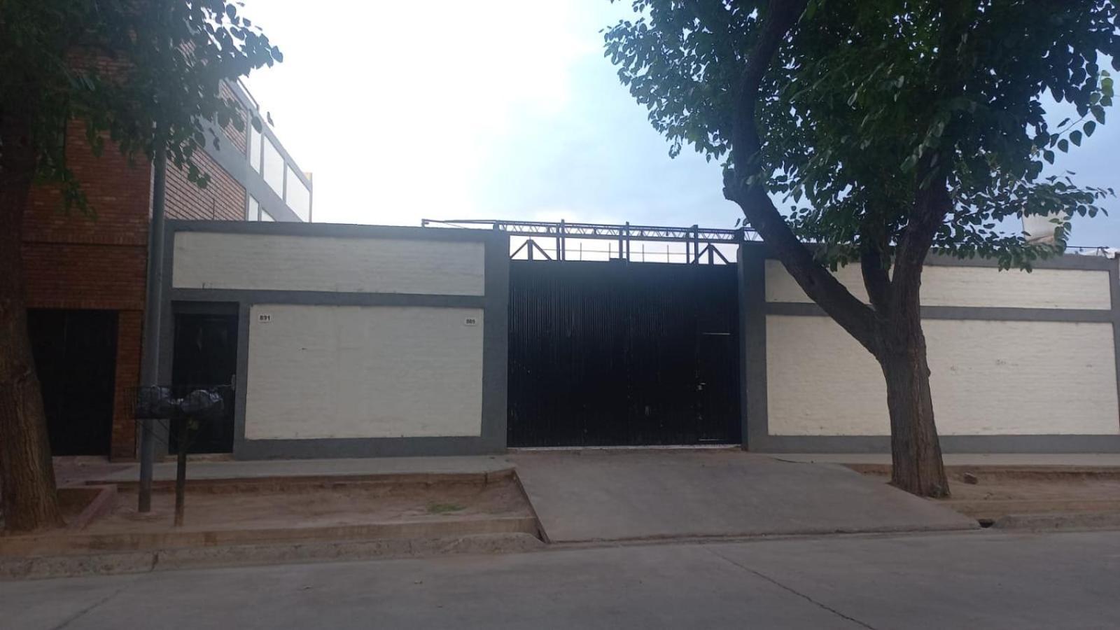 Apartamentos Willy - En Zona Residencial Con Estacionamiento Mendoza Eksteriør billede
