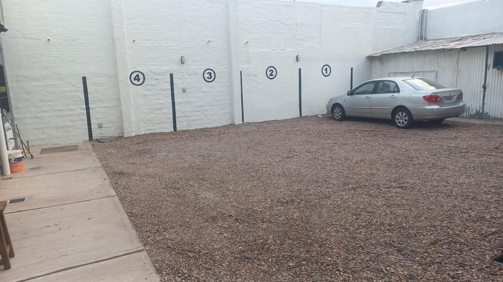 Apartamentos Willy - En Zona Residencial Con Estacionamiento Mendoza Eksteriør billede